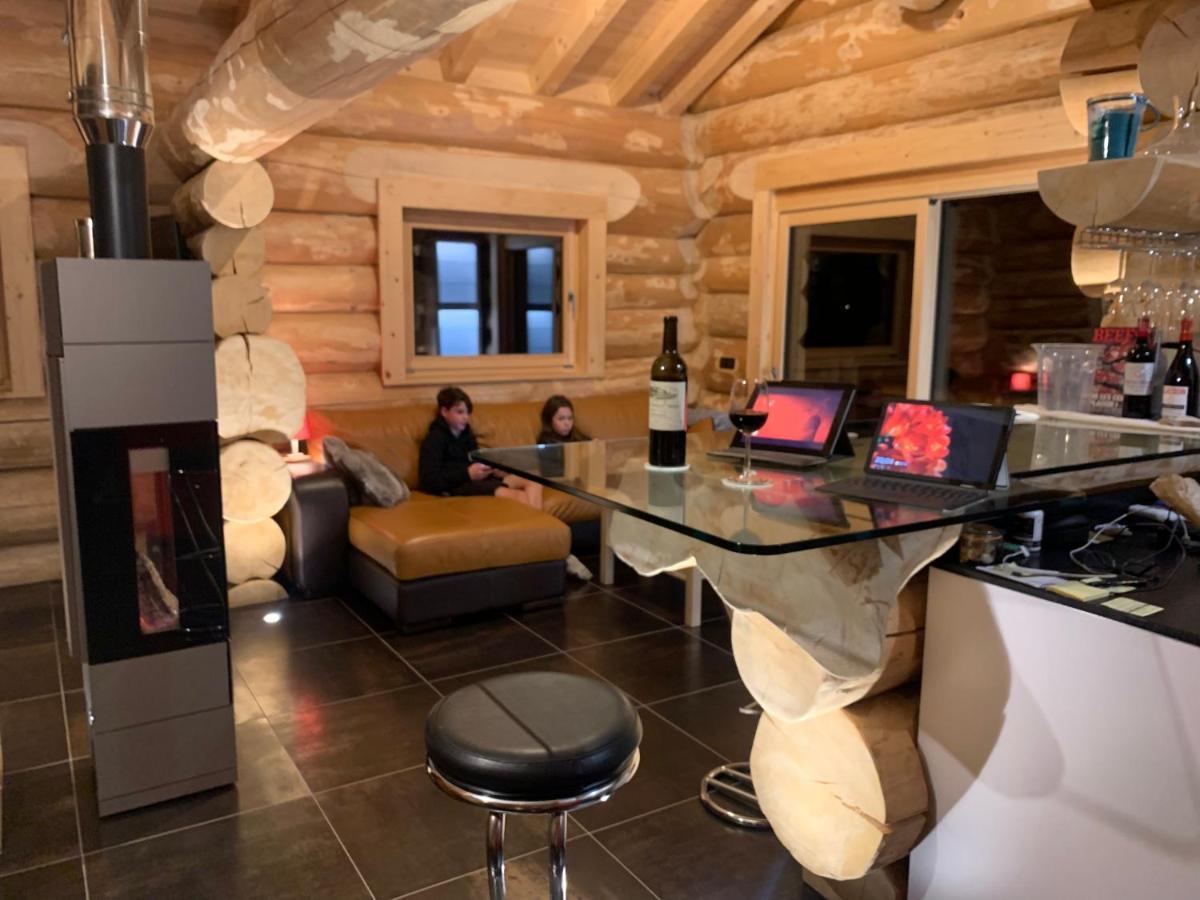 Chalet Anzac 5 Etoiles En Rondins Neuf Unique Dans Les Aravis Les Villards-sur-Thônes